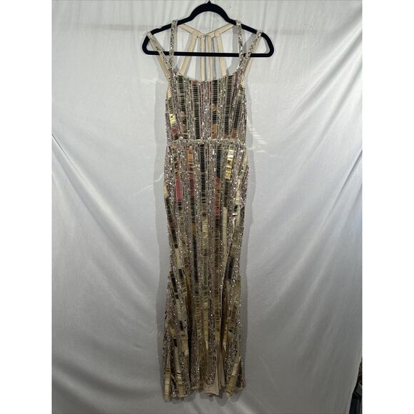 NWT Mac Duggal [ 4 ] Halter Neck Embellished Detailed Back Gown 93981 Nude Mirro - Picture 10 of 16